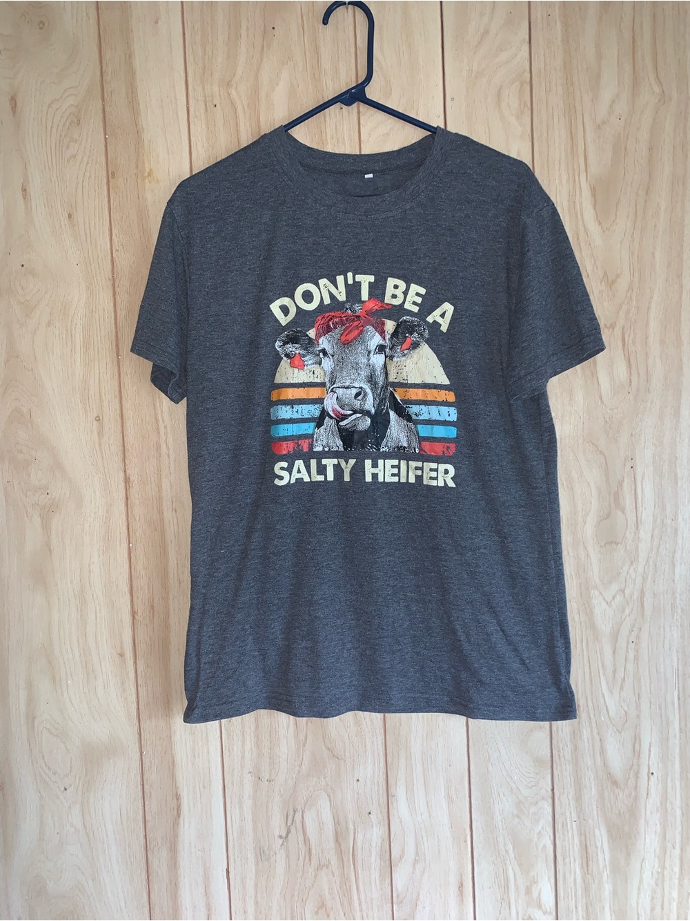 Don't Be A Salty Heifer Graphic Tee - Charcoal Women’s Short Sleeve